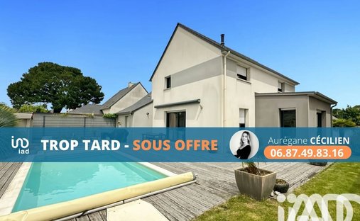 House in Cottages, Saint-Malo, France 1