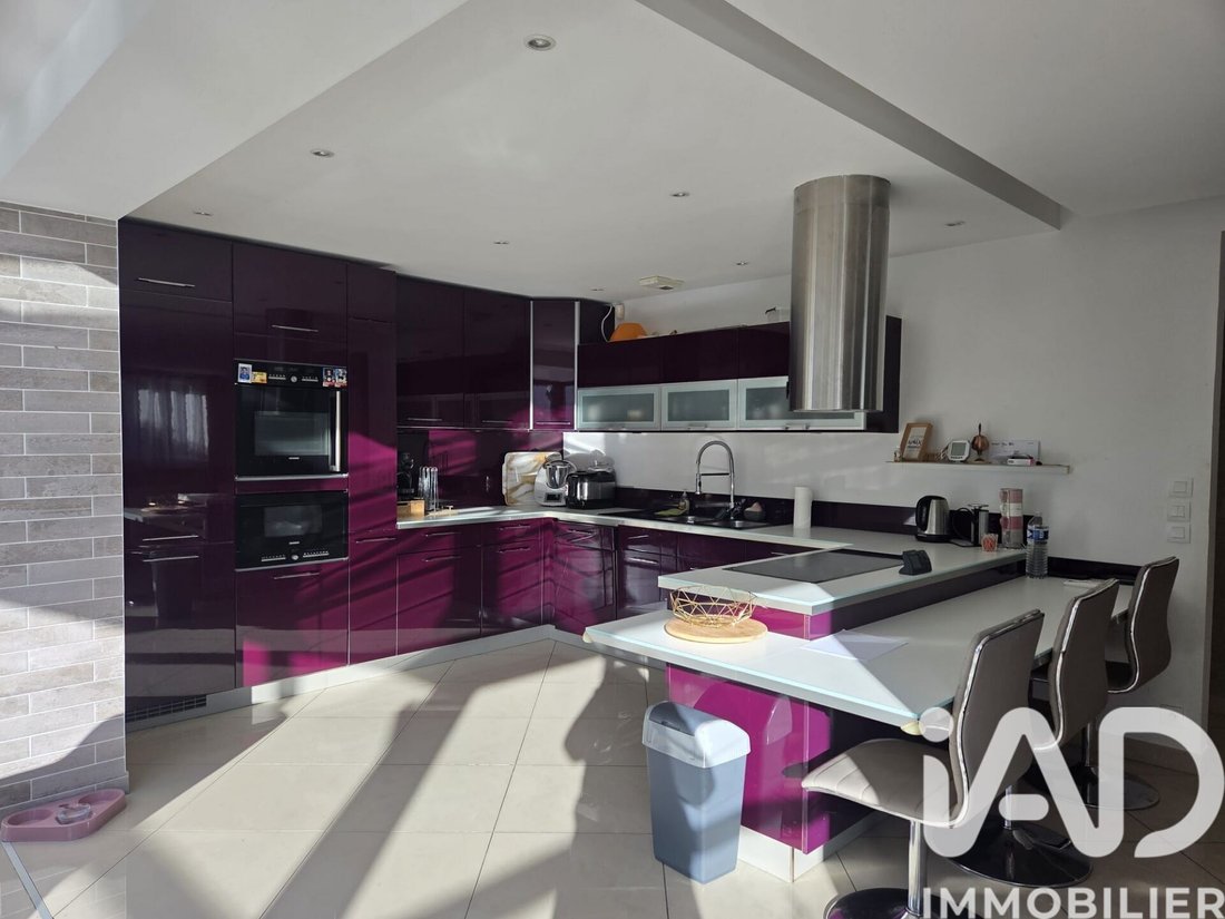 House in Combs-la-Ville, Ile-de-France, France 3 - 16624892