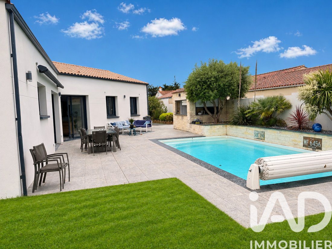 House in Olonne-sur-Mer, Les Sables-d'Olonne, France 2 - 17809625