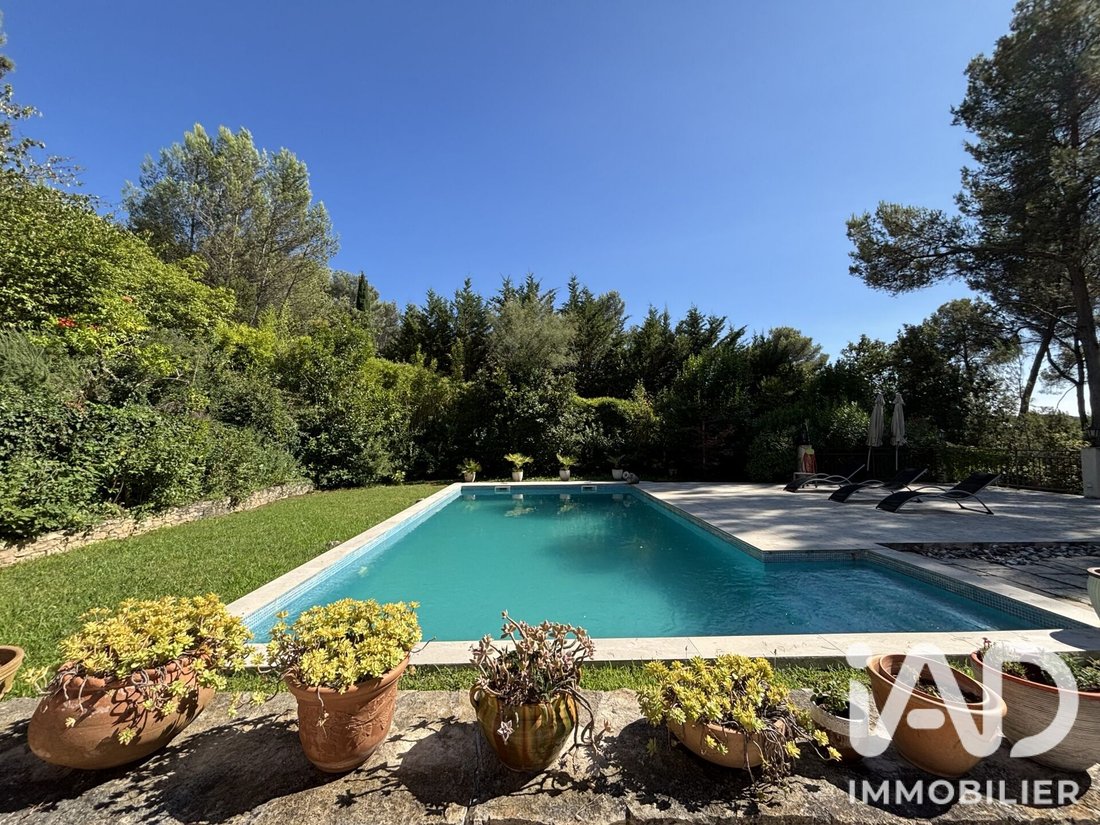 House in Bouc-Bel-Air, Provence-Alpes-Côte d'Azur, France 3 - 18559929