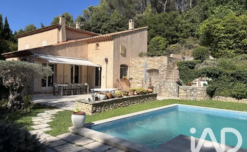 Casa a Bouc-Bel-Air, Provenza-Alpi-Costa Azzurra, Francia 1