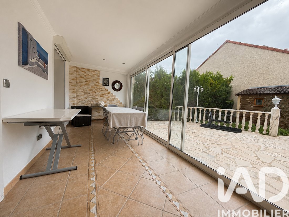 House in Les Champs Guillaume, Cormeilles-en-Parisis, France 3 - 18105927