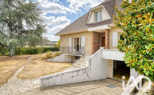 House in Ouest, Croissy-sur-Seine, France 1