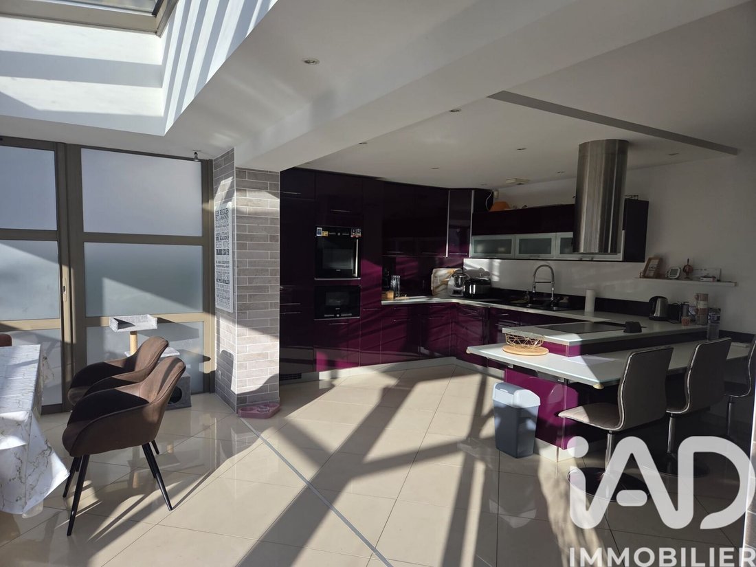 House in Combs-la-Ville, Ile-de-France, France 4 - 16624892