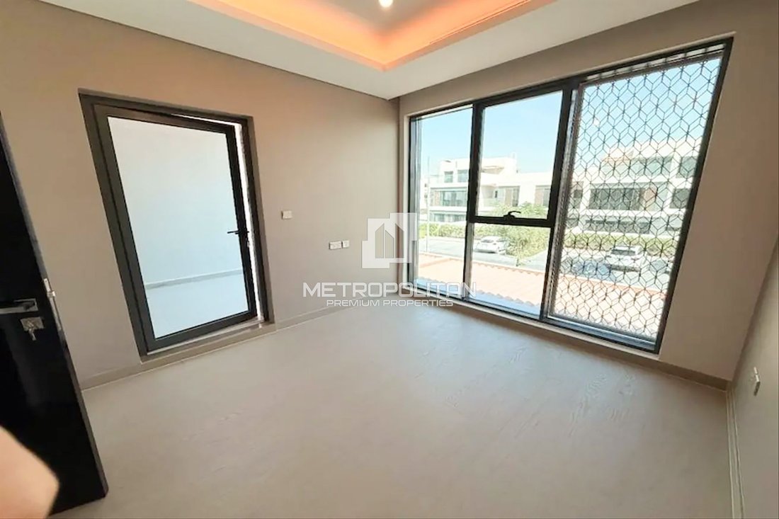 Townhouse in Damac Hills, Dubai, United Arab Emirates 3 - 17873748