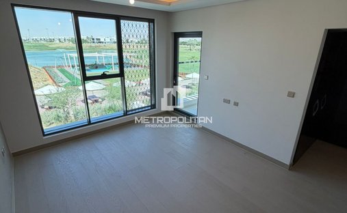 Stadthaus in Damac Hills, Dubai, Vereinigte Arabische Emirate 1