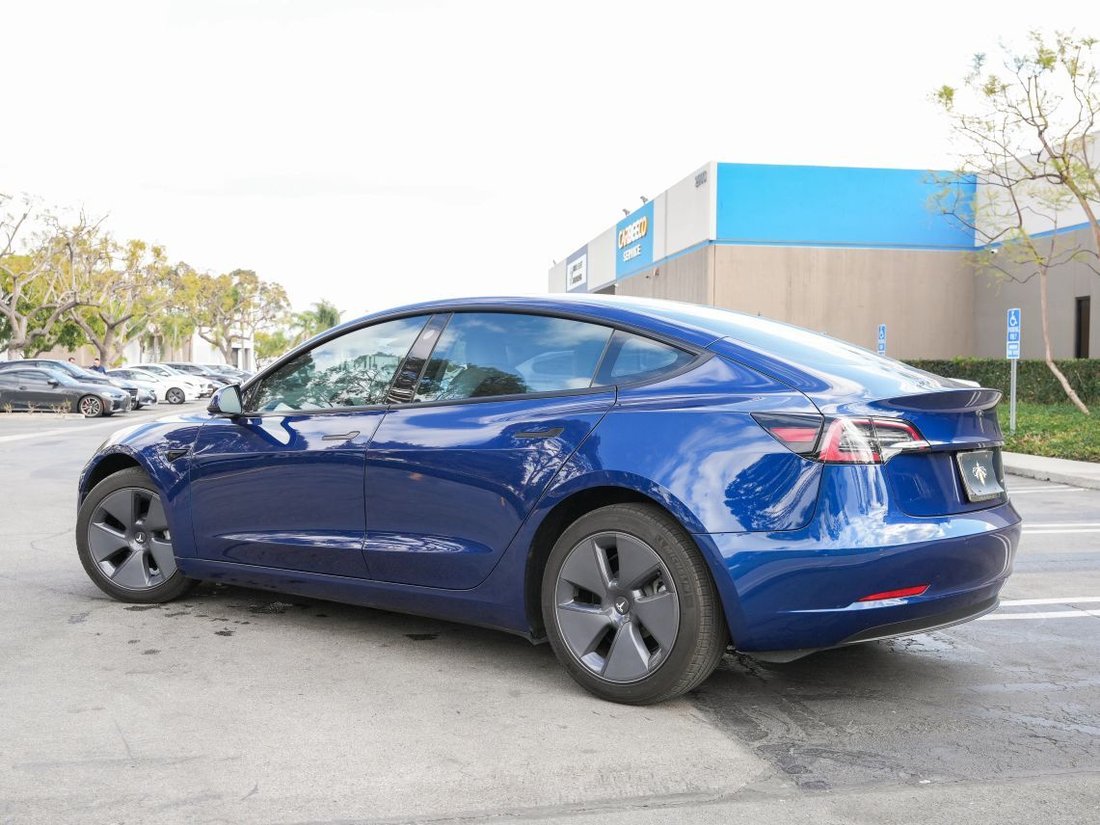 Sedan in Costa Mesa, CA, United States 3 - 18304760