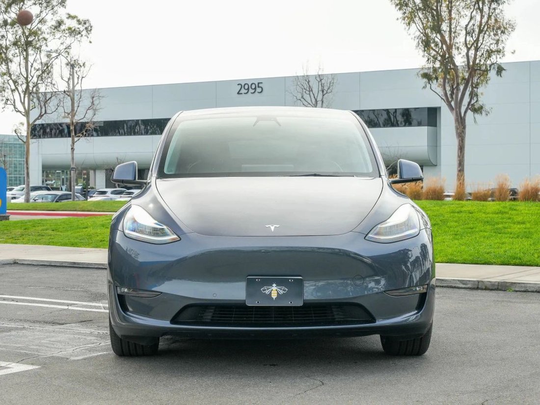 Suv in Costa Mesa, CA, United States 2 - 18426313