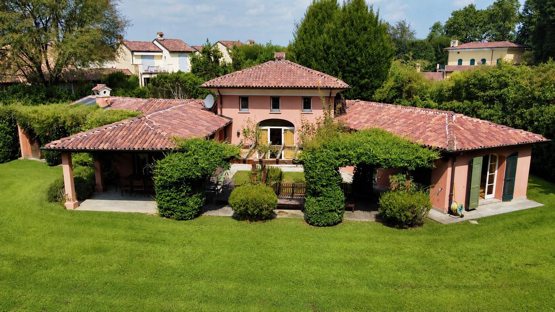 Villa in Bogogno, Piedmont, Italy 1 - 18557680