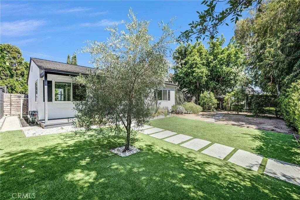 Condo in Los Angeles, California, United States 5 - 18559381