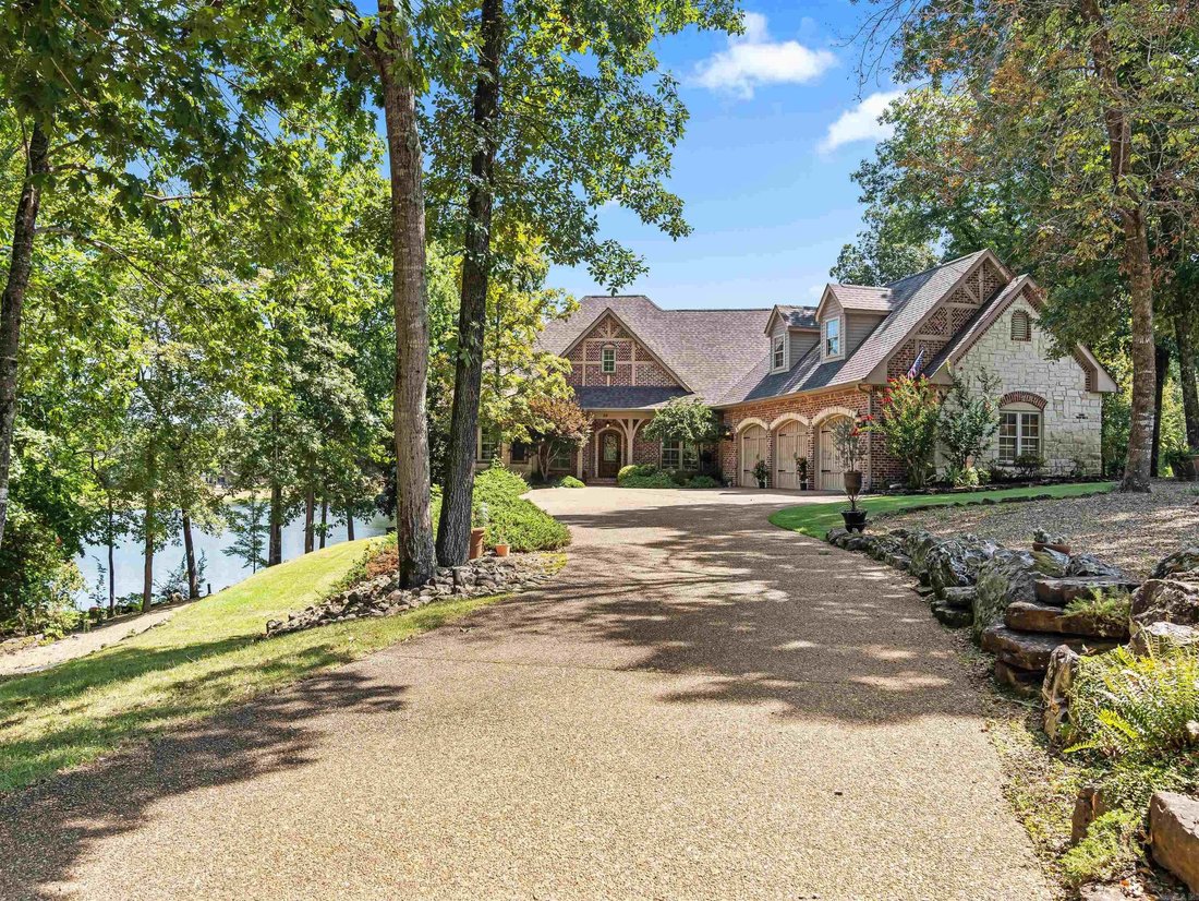 House in Hot Springs Village, Arkansas, United States 1 - 18561635