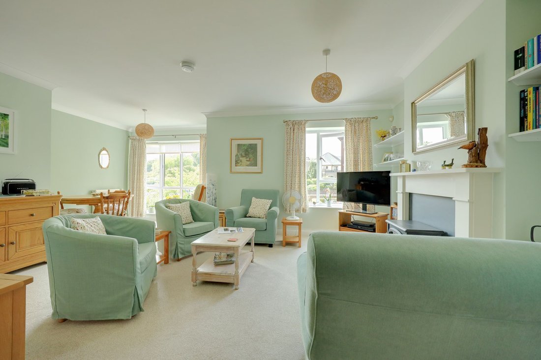 Apartment in Ditchling, England 2 - 18559877