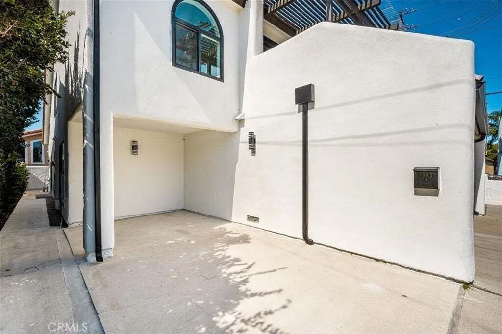 House in Huntington Beach, California, United States 3 - 18562499