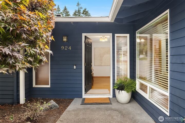 House in Bellevue, Washington, United States 4 - 18564535
