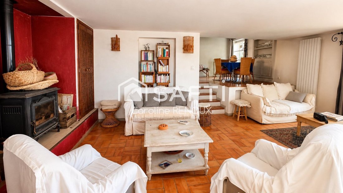 House in Cucuron, Provence-Alpes-Côte d'Azur, France 5 - 18566722