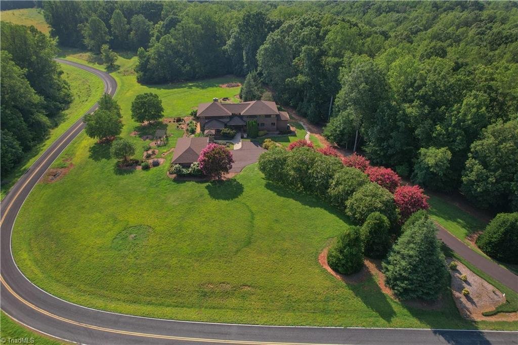 House in Tobaccoville, North Carolina, United States 5 - 18561583