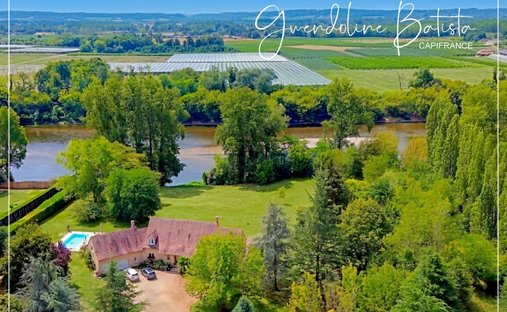 House in Le Fleix, Nouvelle-Aquitaine, France 1