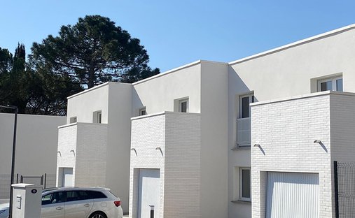 House in Saint Cyprien, Toulouse, France 1