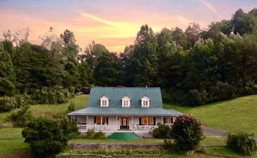 House in Calvin, Kentucky, United States 1