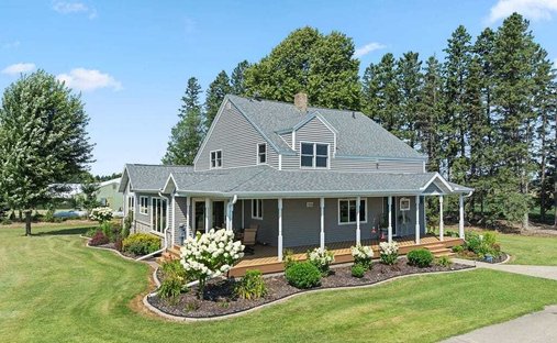 House in Glen Flora, Wisconsin, United States 1