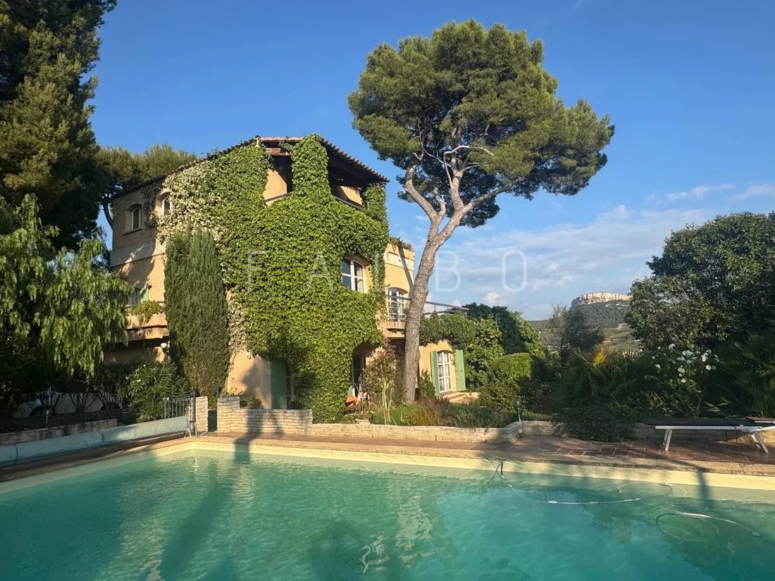House in Petite Couronne, Cassis, France 2 - 17526673