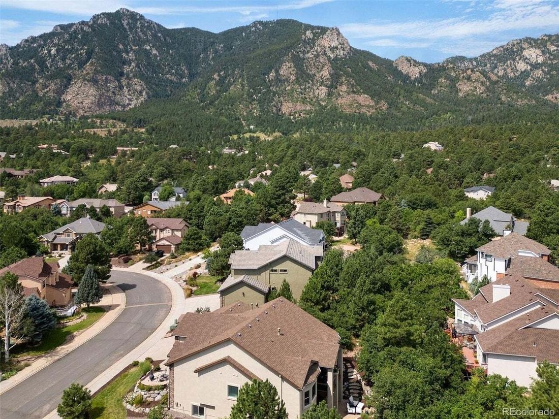 House in Colorado Springs, Colorado, United States 4 - 18561800