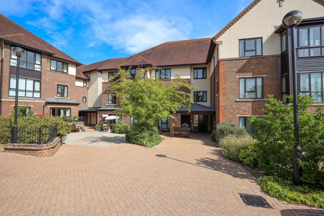 Apartment in Ditchling, England 1 - 18559877