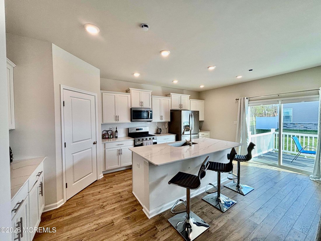 Condo in Neptune City, New Jersey, United States 4 - 18558387