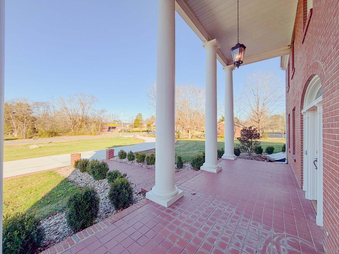 House in Lawrenceburg, Tennessee, United States 3 - 17607036