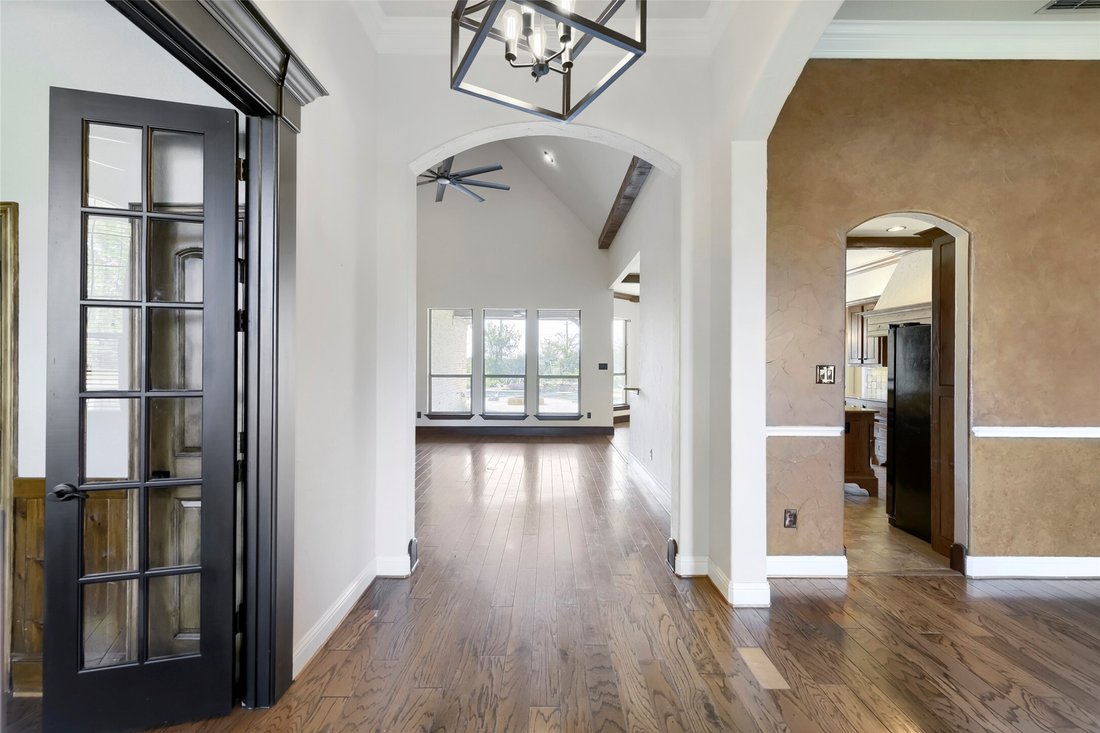 House in Fort Worth, Texas, United States 5 - 18562691