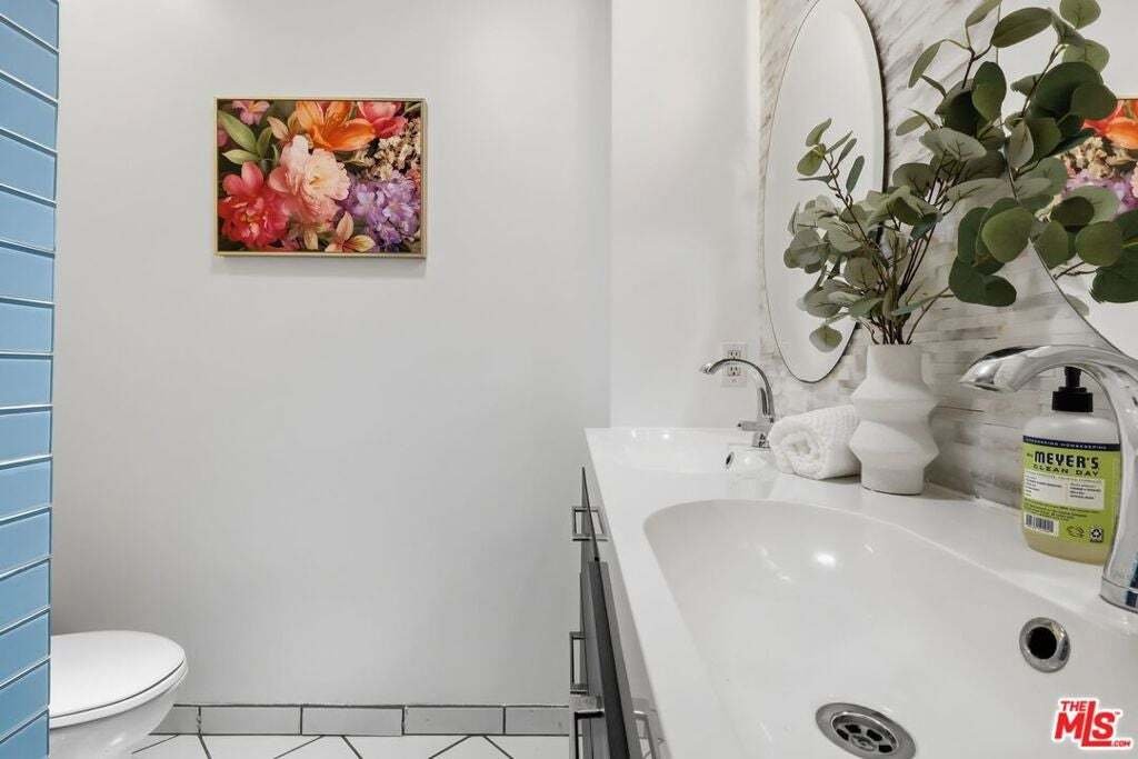 House in Los Angeles, California, United States 5 - 18565282