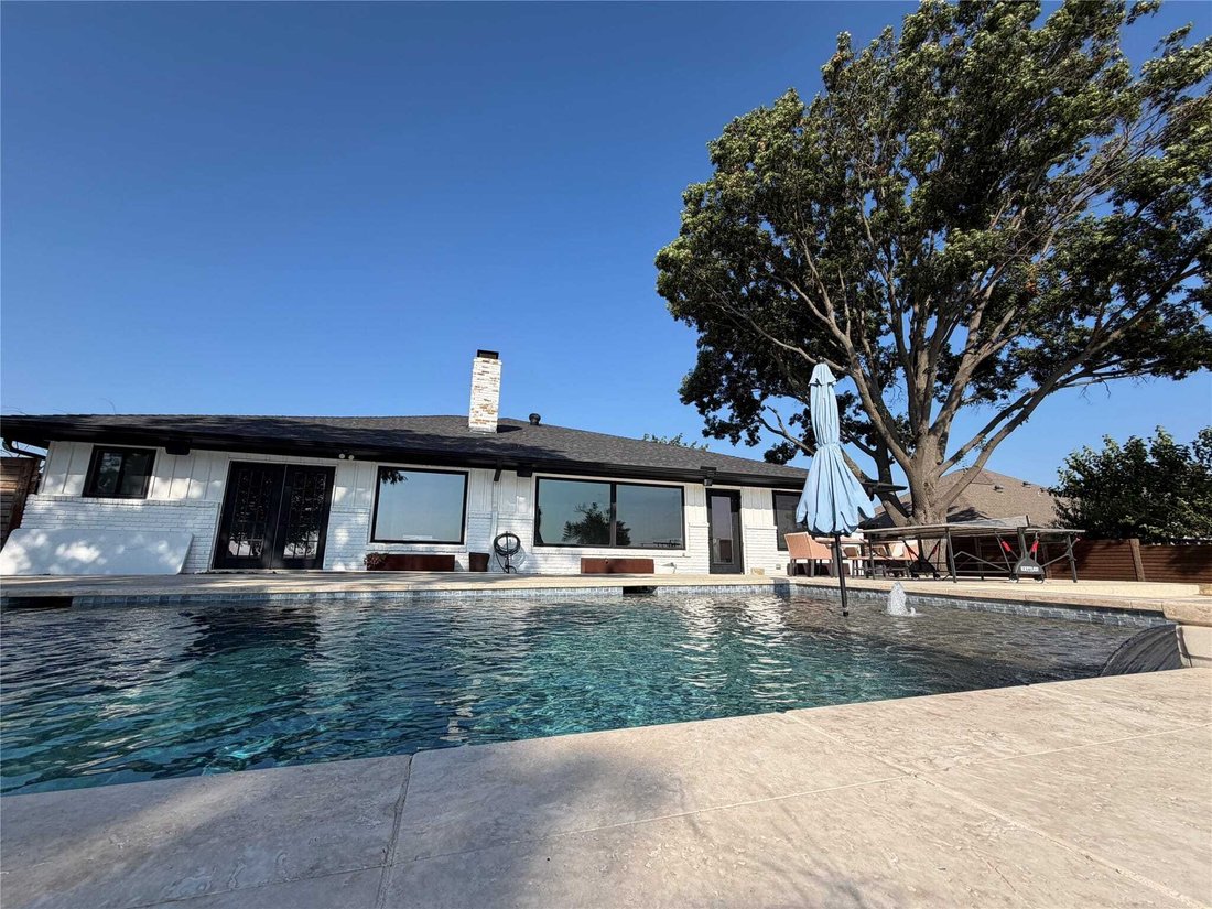 House in Frisco, Texas, United States 3 - 18564197