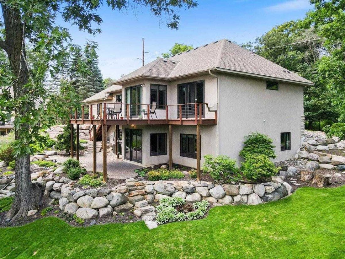 House in Wayzata, Minnesota, United States 2 - 18564641
