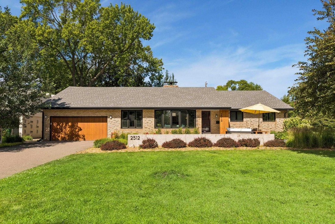 House in Minneapolis, Minnesota, United States 1 - 18564392