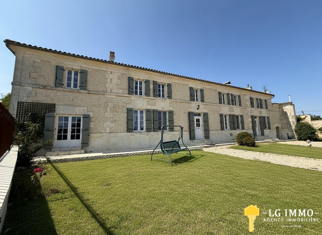 House in Mortiers, Nouvelle-Aquitaine, France 1 - 18561773