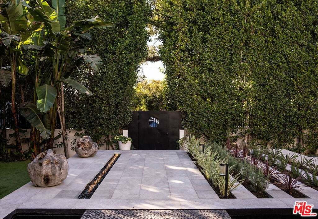 House in Los Angeles, California, United States 3 - 18561151