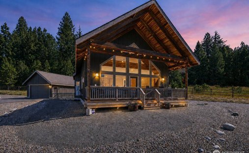 House in Cle Elum, Washington, United States 1