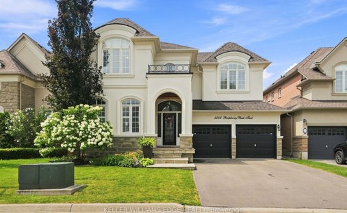 Casa a Oakville, Ontario, Canada 1