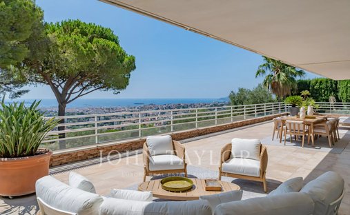 Apartment in Sainte Catherine, Le Cannet, France 1