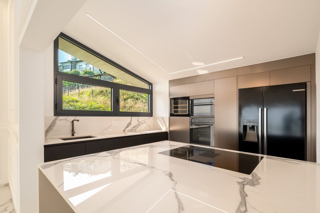 House in Gordola, Ticino, Switzerland 4 - 18558010