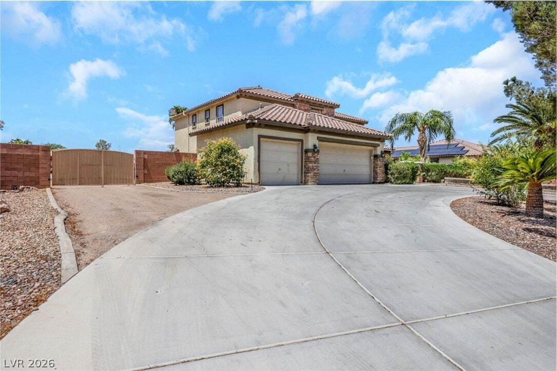 House in Las Vegas, Nevada, United States 4 - 18565077
