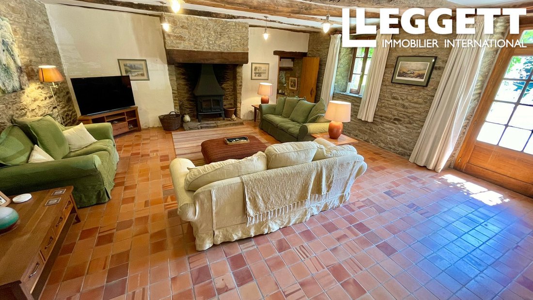House in Plouguenast, Plouguenast-Langast, France 5 - 18563385