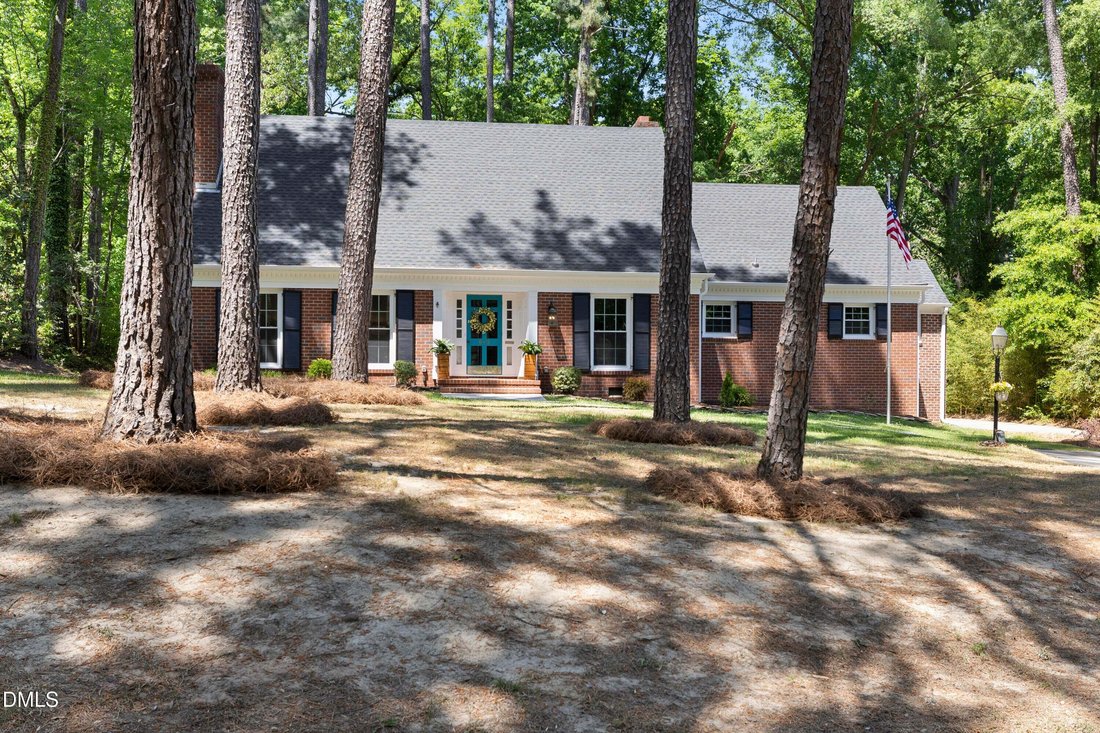 House in Sanford, North Carolina, United States 2 - 17740557