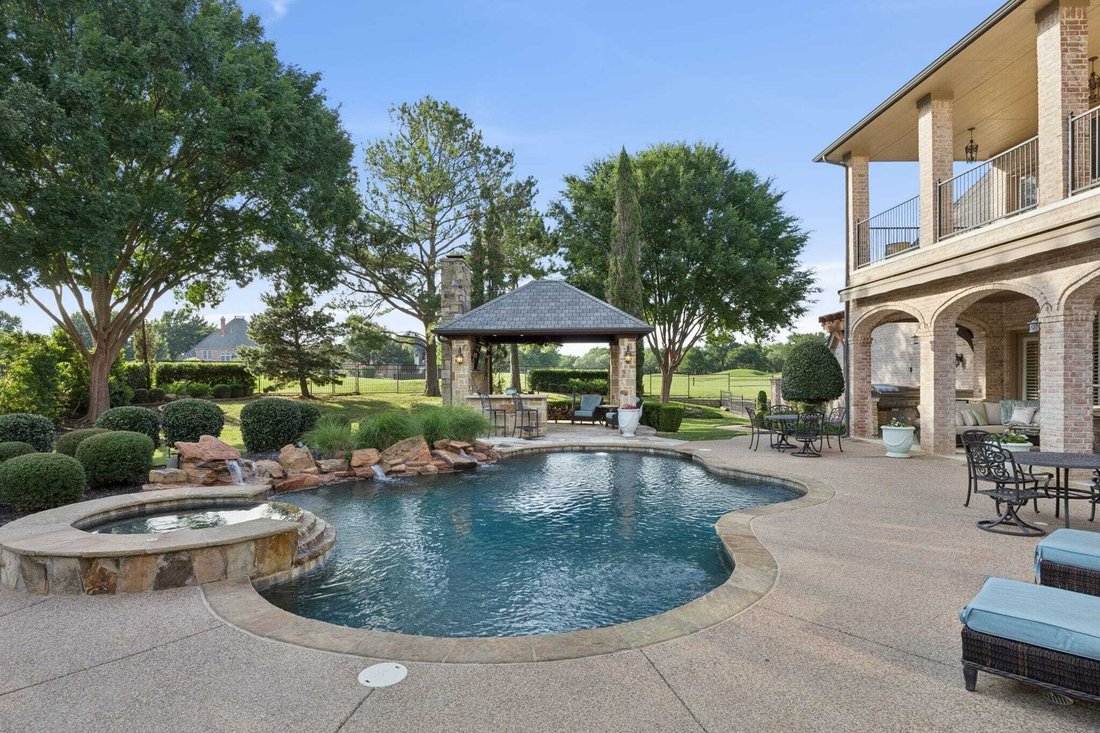 House in Grapevine, Texas, United States 3 - 18564191
