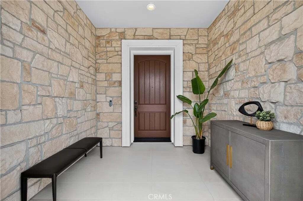 House in Irvine, California, United States 3 - 18559391