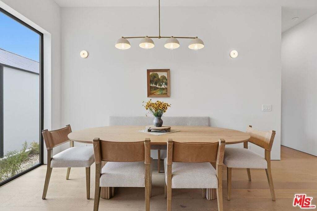 House in Los Angeles, California, United States 3 - 18561205