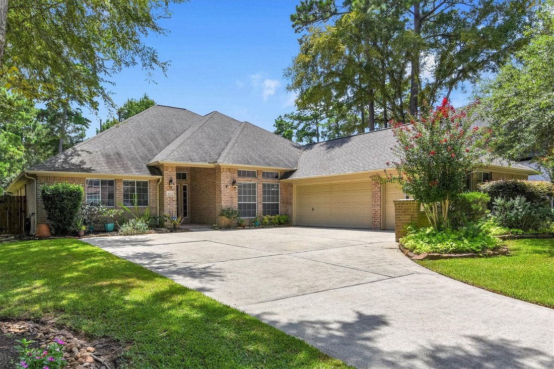 House in Conroe, Texas, United States 3 - 18559533