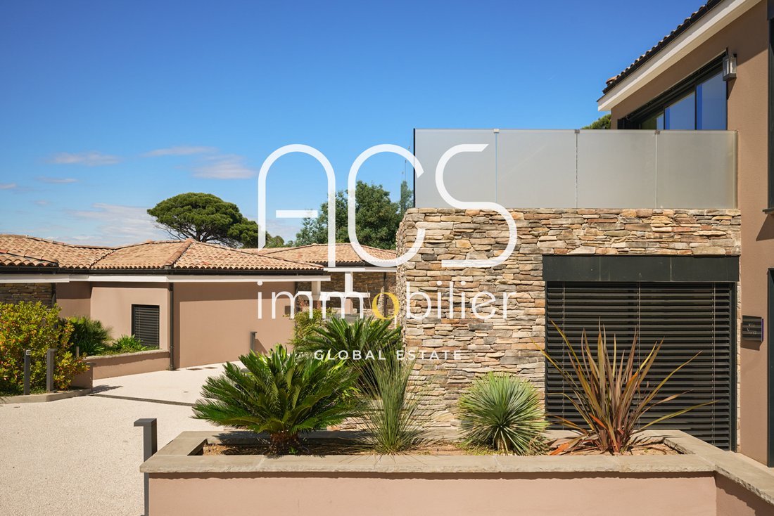 Villa in Gassin, Provence-Alpes-Côte d'Azur, France 5 - 18563813