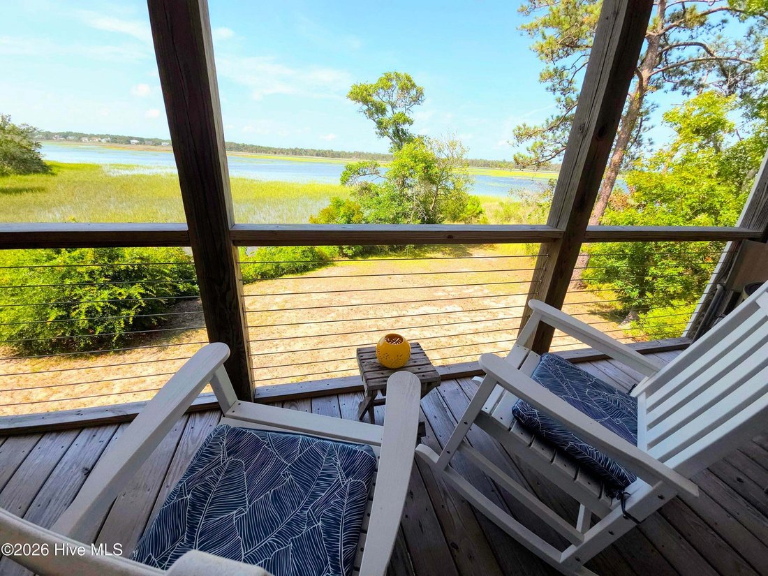 Townhouse in Caswell Beach, North Carolina, United States 5 - 18562113