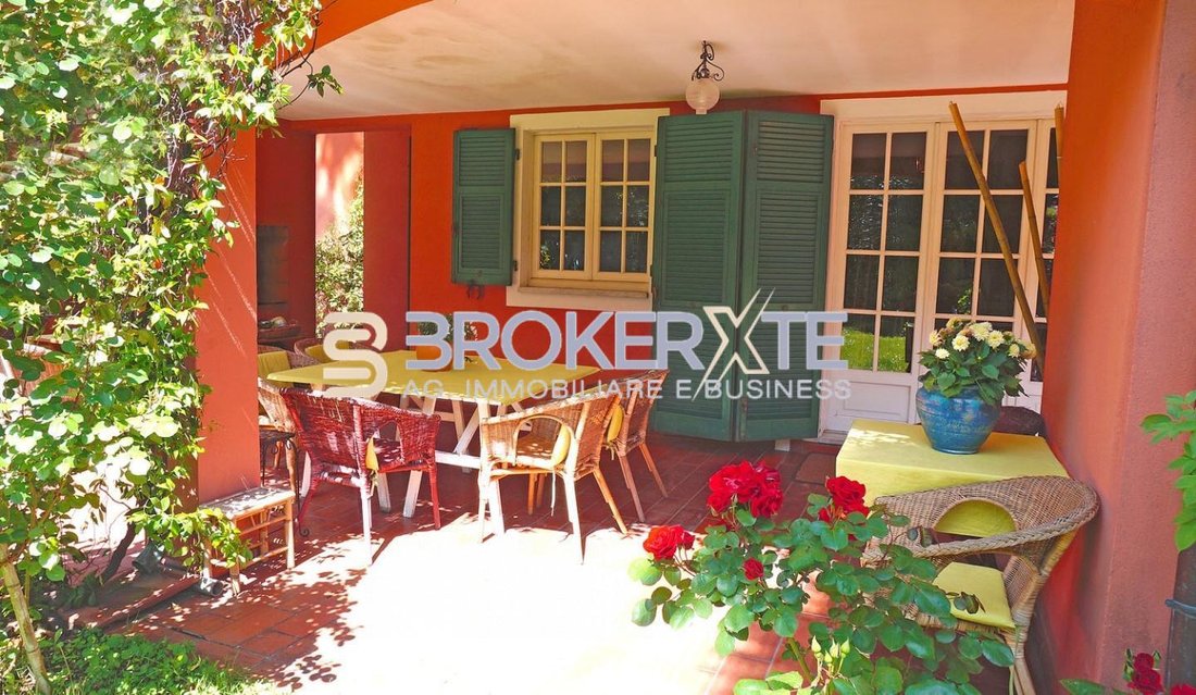 Villa in Center, Marina di Carrara, Tuscany 5 - 17412301